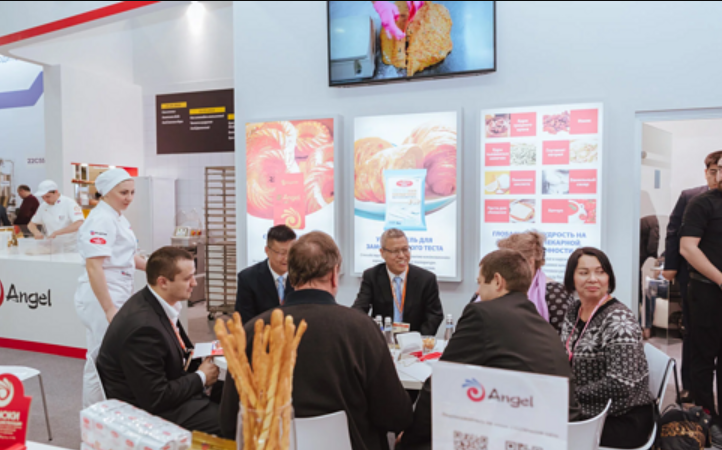 國際展會(huì)展臺設(shè)計(jì)搭建:跨文化視覺適配、海外搭建團(tuán)隊(duì)協(xié)作的注意事項(xiàng) 國際展會(huì)展臺設(shè)計(jì)搭建:跨文化視覺適配、海外搭建團(tuán)隊(duì)協(xié)作的注意事項(xiàng)